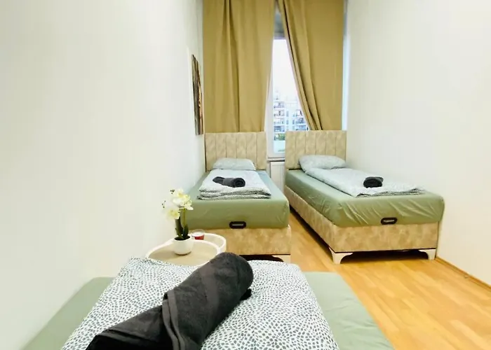 Comfortable In The 23rd District Of Fr4 Homestay szállás *