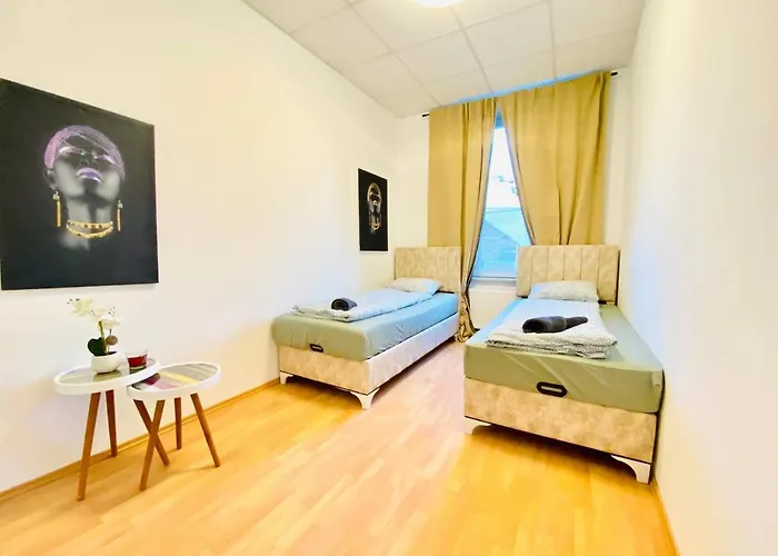 Comfortable In The 23rd District Of Fr4 Homestay szállás *