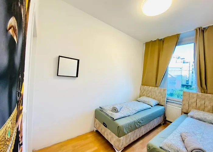 Homestay szállás Comfortable In The 23rd District Of Fr4